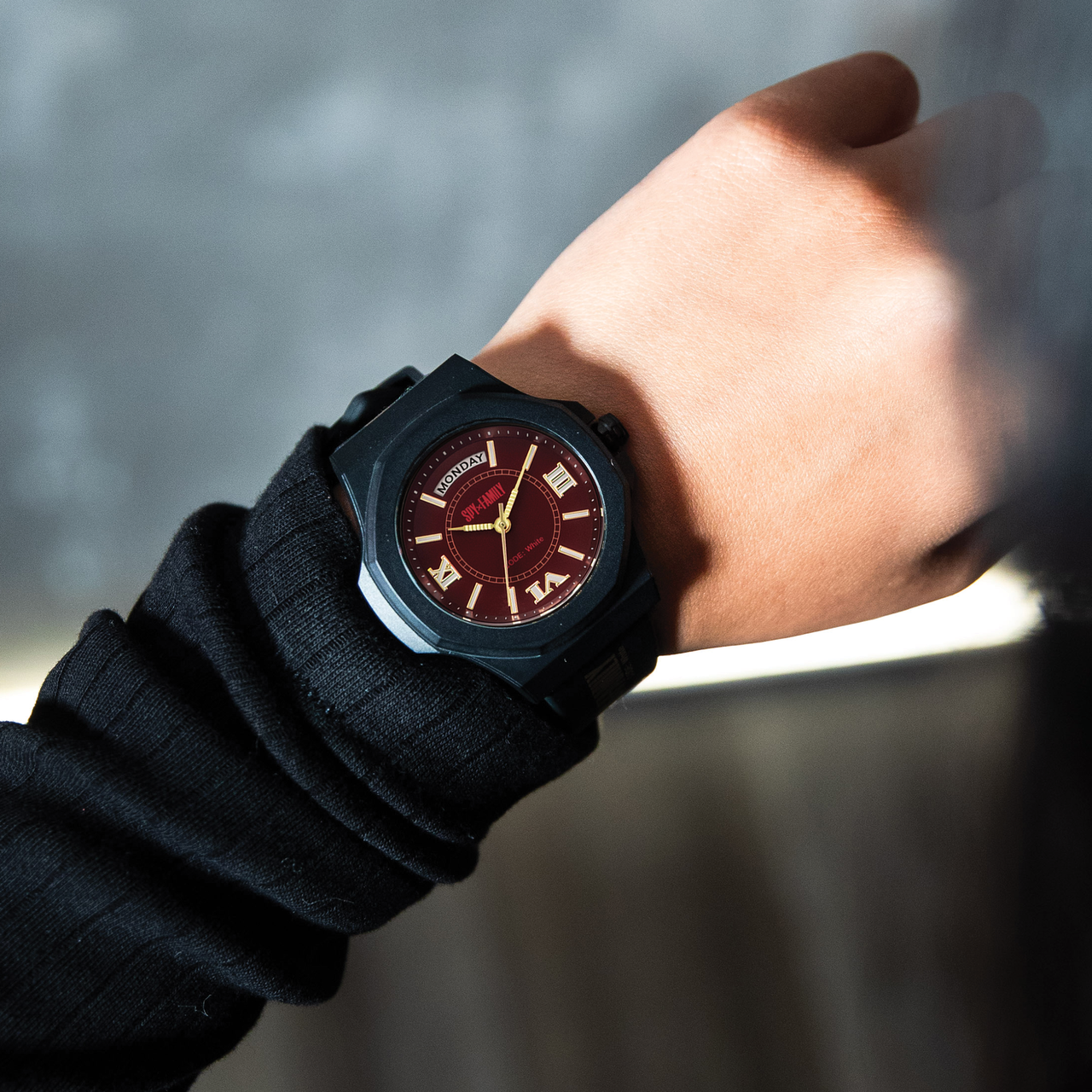 DT0116SF - SPY X FAMILY YOR WATCH