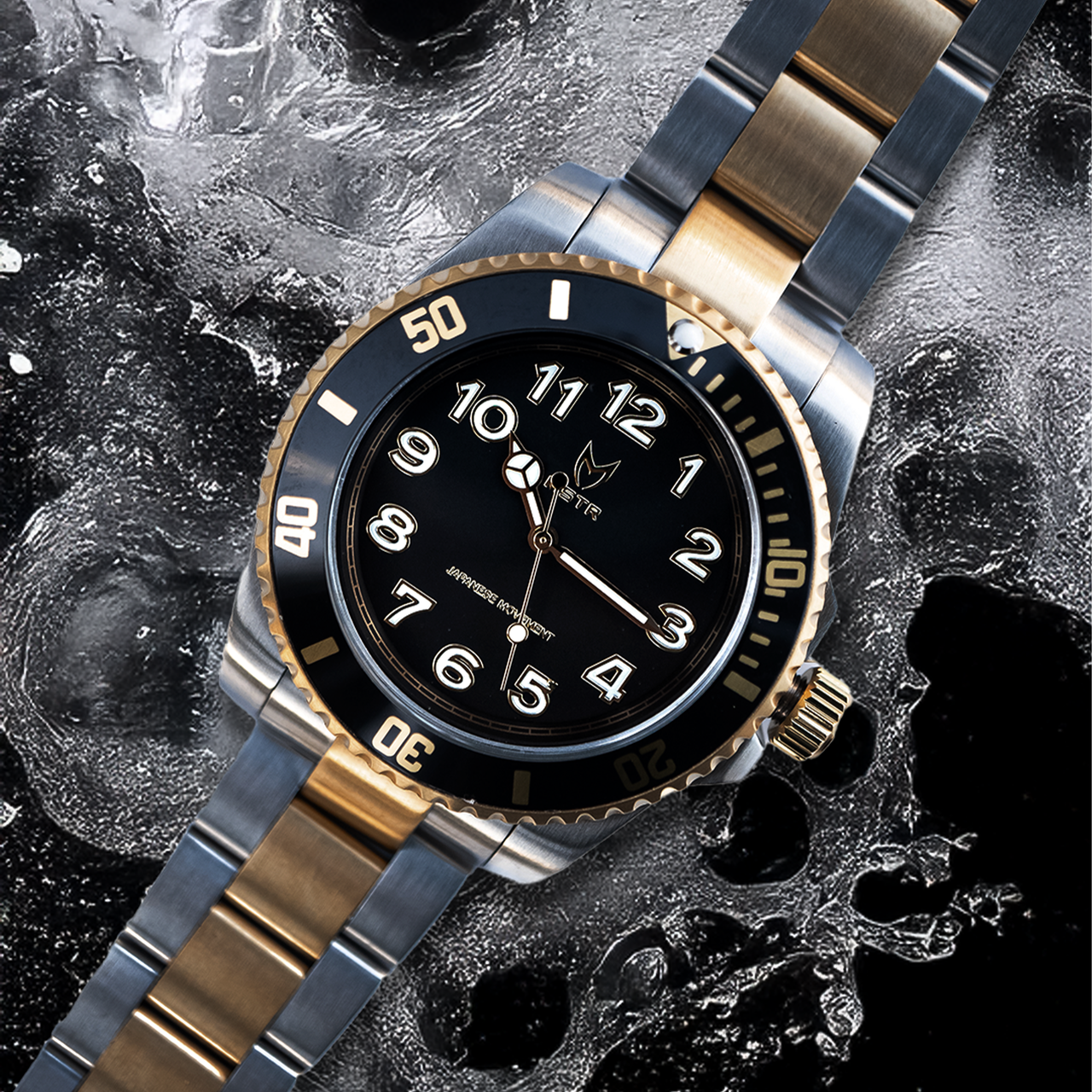 VO133SS - VOYAGER SILVER / GOLD SUB