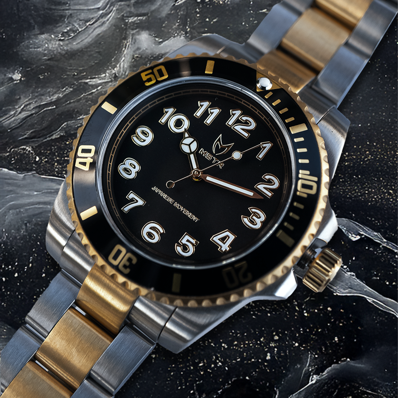 VO133SS - VOYAGER SILVER / GOLD SUB