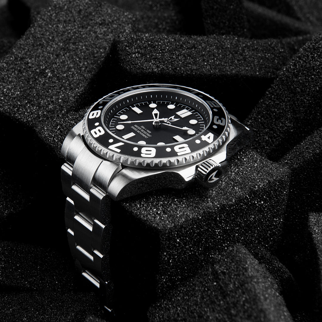 VO128SS - VOYAGER SILVER & BLACK WATCH