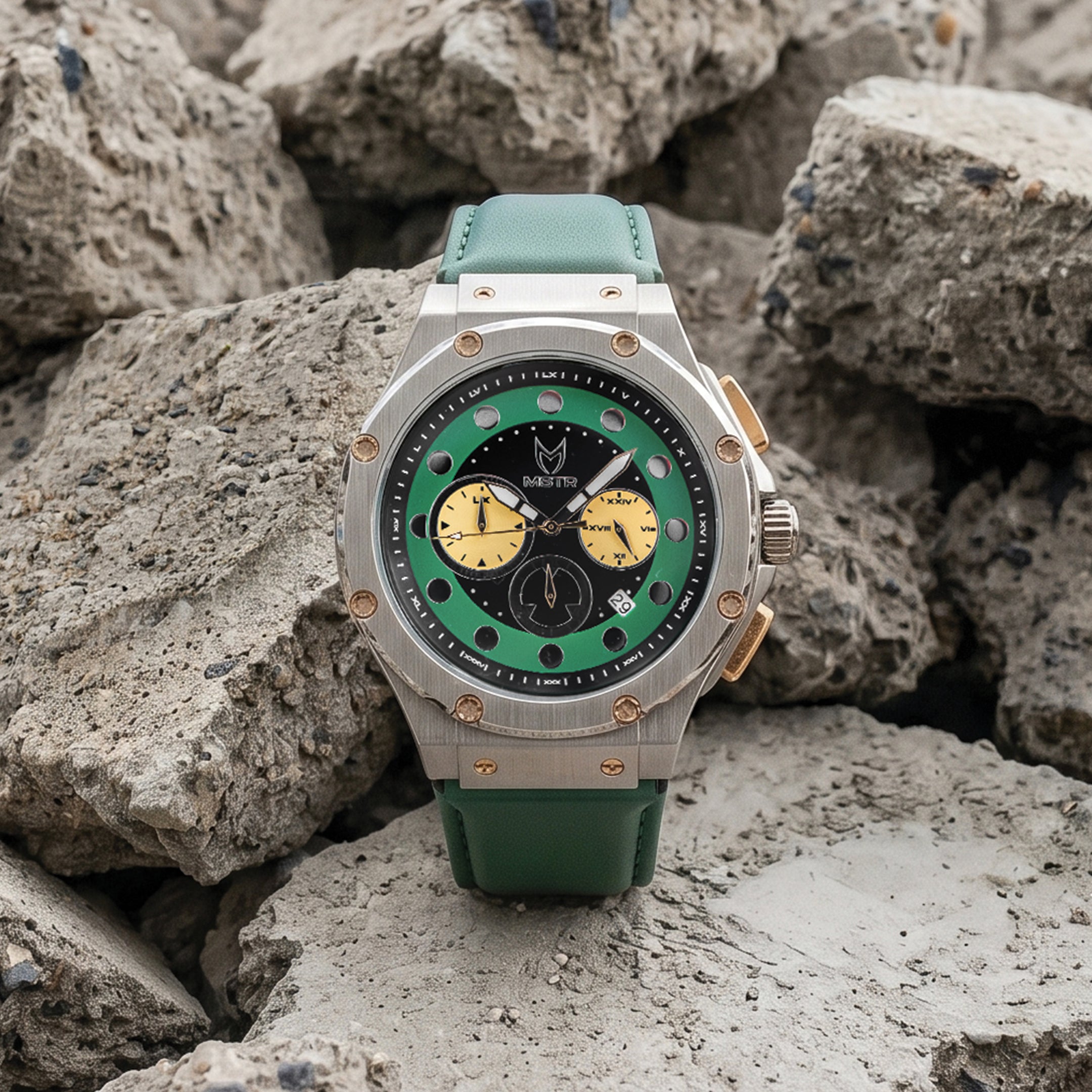 AM1055SS - AMBASSADOR SILVER / DOOM GREEN WATCH