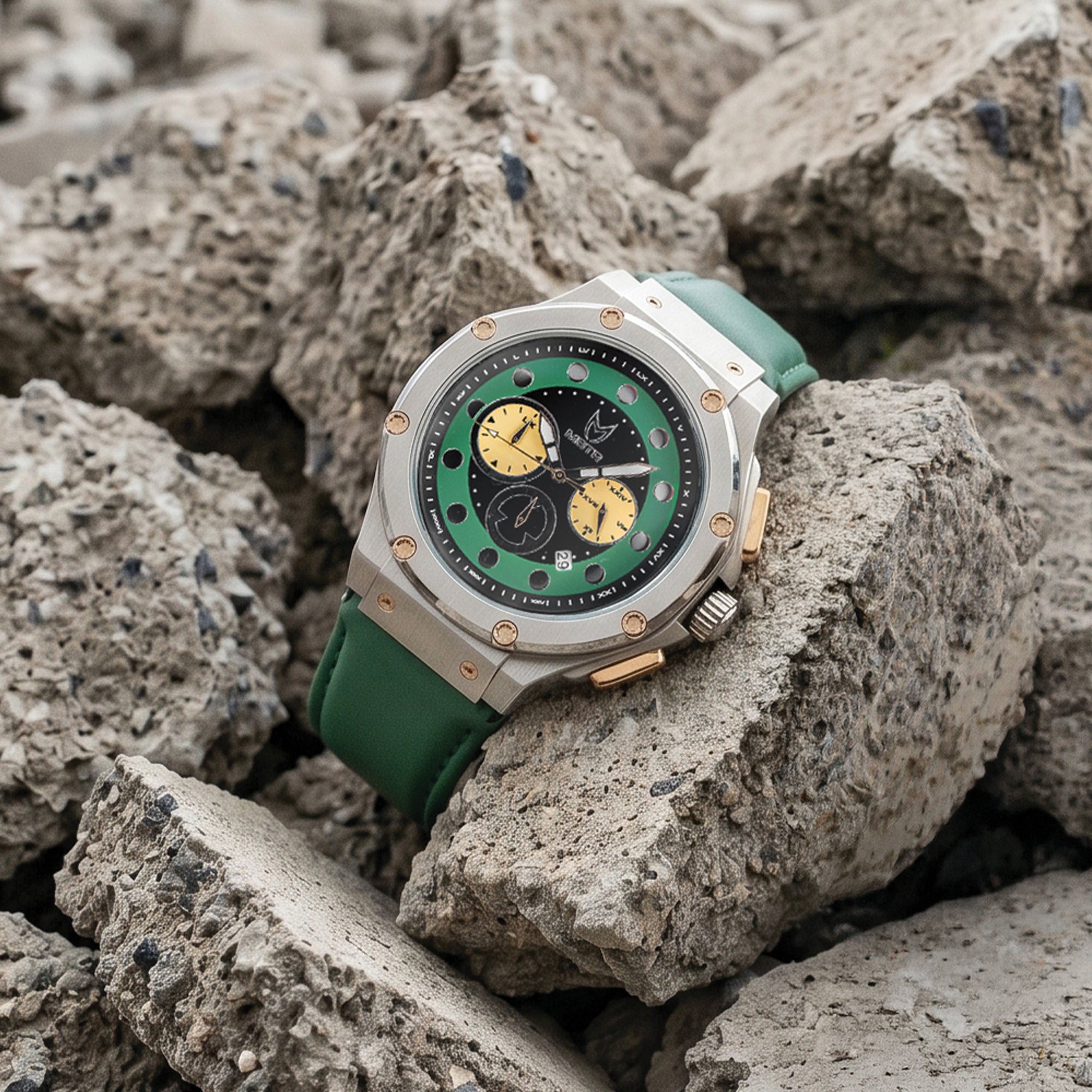 AM1055SS - AMBASSADOR SILVER / DOOM GREEN WATCH
