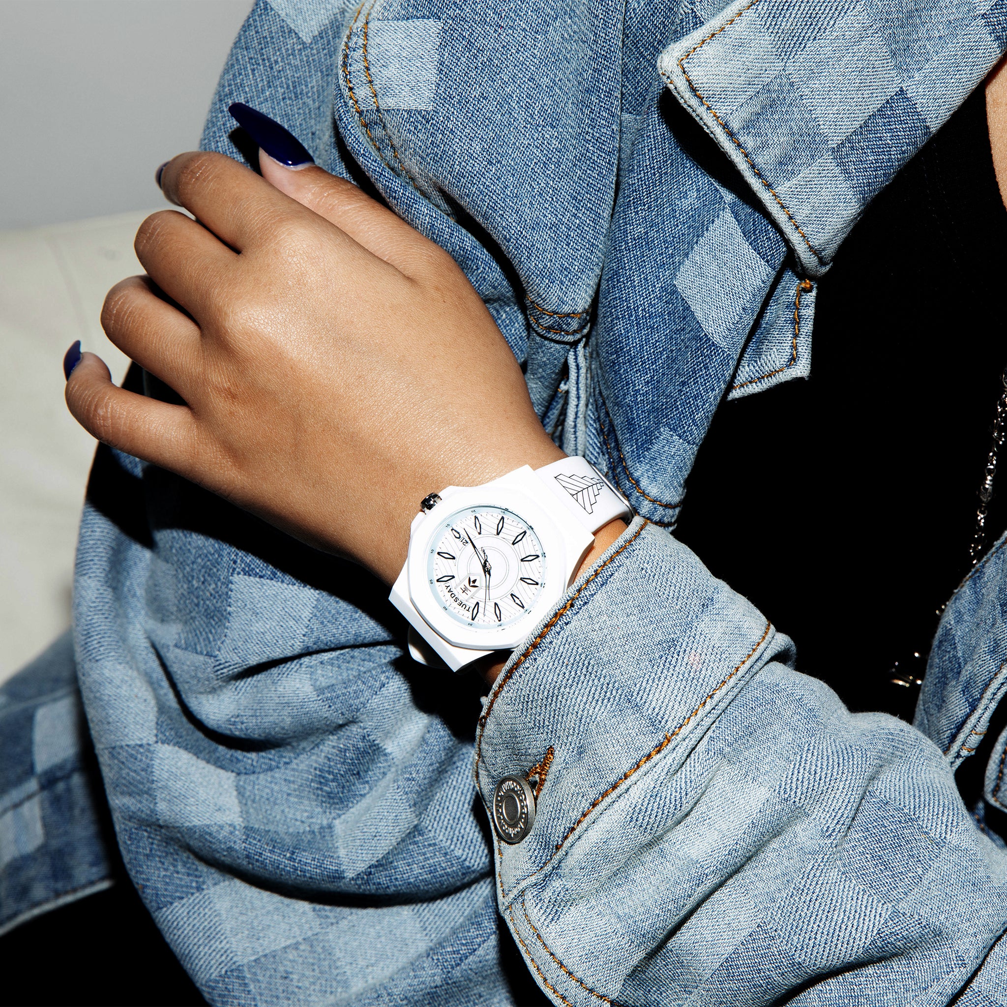 DT015BL - BLEACH RUKIA WATCH