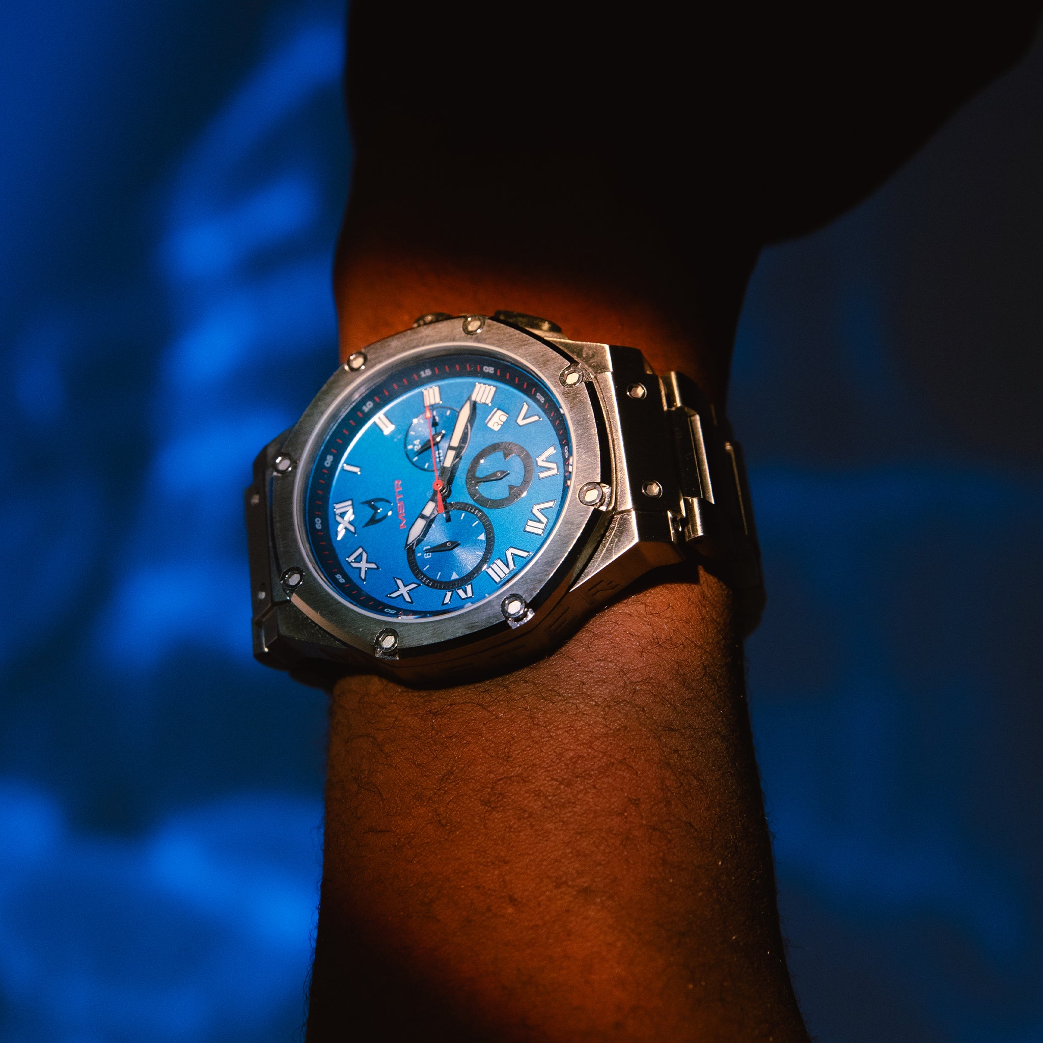 AM1054SS - AMBASSADOR SILVER / LA BLUE STEEL WATCH