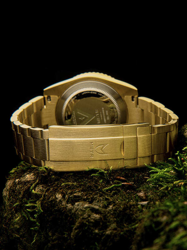 VO110SS - VOYAGER GOLD / GREEN & BLACK / SS BAND